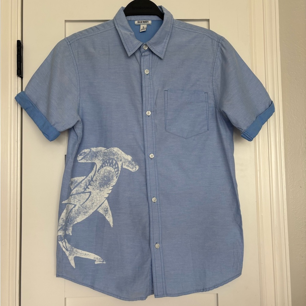 Old Navy Light Blue Short-Sleeve Button-Down Shirt with Shark Graphic